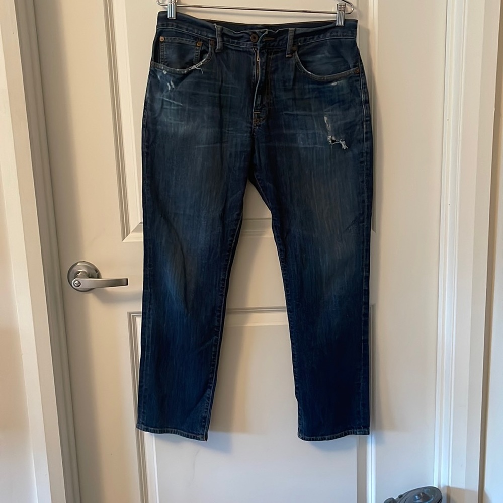 Men’s lucky brand heritage, slim jeans, 34x30 distressed at pocket